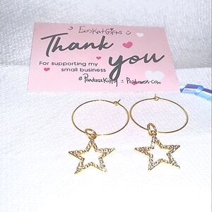 Sparkly Gold Star Charm Hoop Earrings NEW NWT Approx 1 1/2” Thin wire hoops